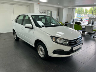2025 Lada (ВАЗ) Granta I Рестайлинг, белый, 820000 рублей, вид 3