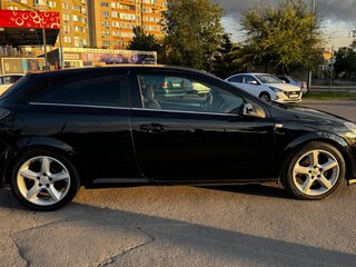 2008 Opel Astra GTC H Рестайлинг, чёрный, 400000 рублей, вид 4