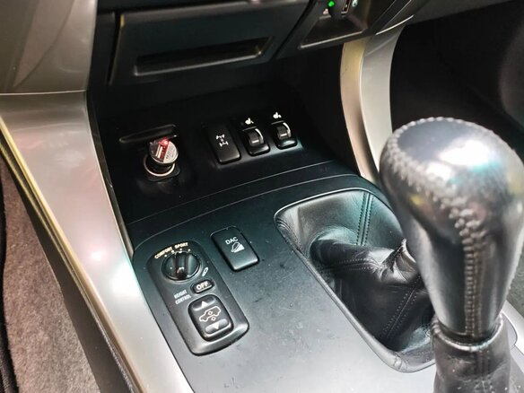 2005 Toyota Land Cruiser Prado 5-speed 120 Series, чёрный - вид 12