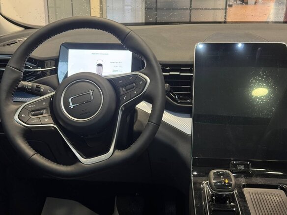 2025 Bestune T90 I, чёрный, 3281000 рублей - вид 9