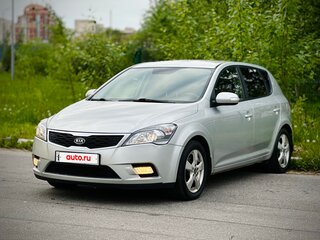 2010 Kia Ceed I Рестайлинг, серебристый, 990000 рублей, вид 2