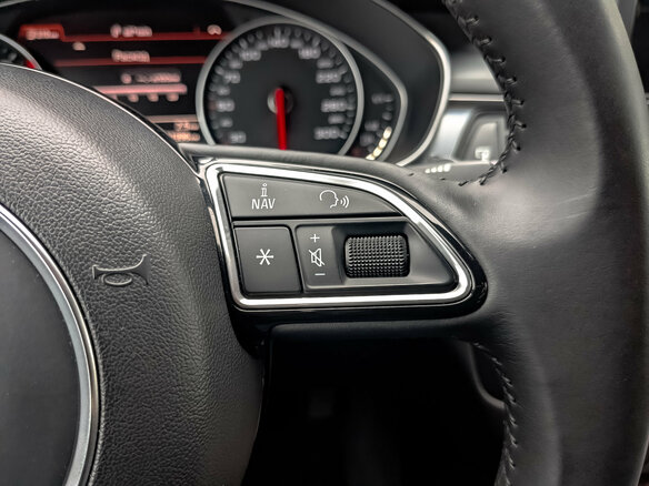 2014 Audi A6 IV (C7), белый, 1880000 рублей - вид 27