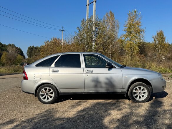 2011 Lada (ВАЗ) Priora I, серебристый, 210000 рублей - вид 5