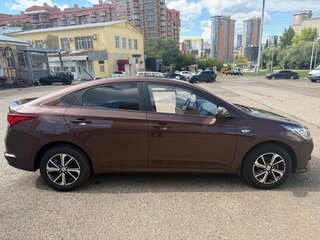 2022 Hyundai Solaris II Рестайлинг, коричневый, 2250000 рублей, вид 3