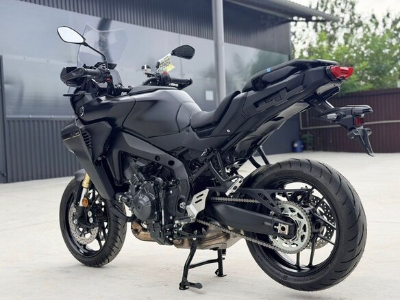 2026 Yamaha Tracer 9, чёрный, 1970000 рублей - вид 4