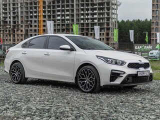 2021 Kia Cerato IV, белый, 2149000 рублей, вид 4