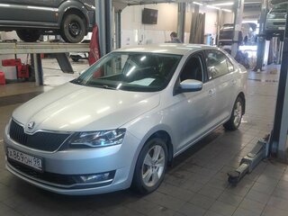 2017 Skoda Rapid I Рестайлинг, серебристый, 1070000 рублей, вид 1