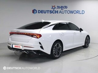 2023 Kia K5 III, белый, 3420000 рублей, вид 3