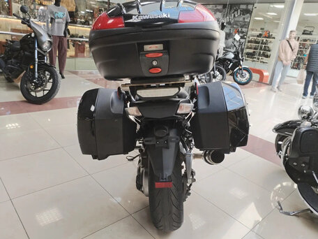 2010 Kawasaki GTR 1400 (Concours 14), чёрный, 930000 рублей, вид 4