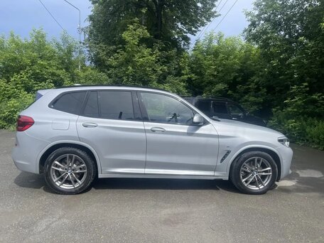 2020 BMW X3 20d xDrive III (G01), серебристый, 4200000 рублей, вид 4