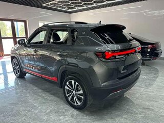 2023 Changan CS35 Plus I Рестайлинг, серый, 1390000 рублей, вид 2