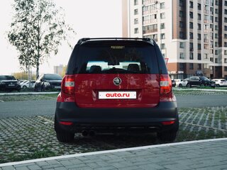 2013 Skoda Yeti I, красный, 1500000 рублей, вид 5