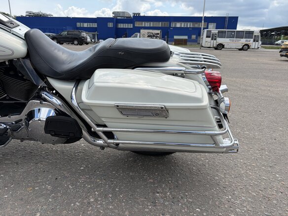 2002 Harley-Davidson Electra Glide, белый, 680000 рублей - вид 7