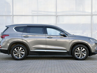 2018 Hyundai Santa Fe IV, серый, 2650000 рублей, вид 4