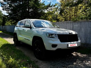 2011 Jeep Grand Cherokee IV (WK2), белый, 1549000 рублей, вид 3