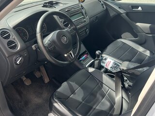 2011 Volkswagen Tiguan I Рестайлинг, серебристый, 1070000 рублей, вид 5