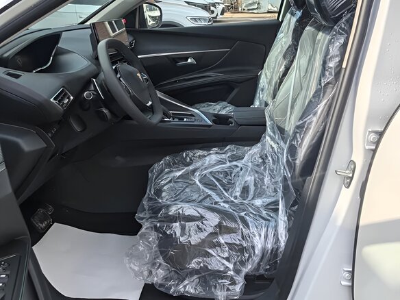 2025 Peugeot 5008 II Рестайлинг, белый, 3080000 рублей - вид 12