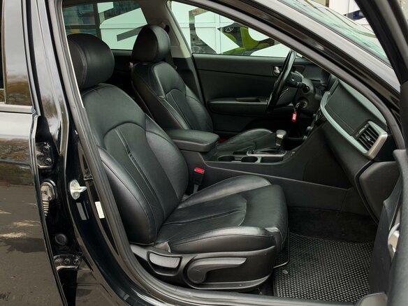 2018 Kia Optima IV Рестайлинг, чёрный, 1599000 рублей - вид 12