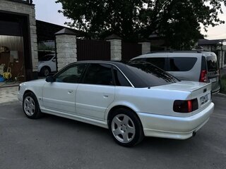 1994 Audi A6 I (C4), белый, 530000 рублей, вид 4