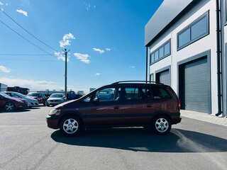 2001 Subaru Traviq, коричневый, 489000 рублей, вид 3