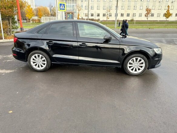 2014 Audi A3 III (8V), чёрный, 1300000 рублей - вид 2