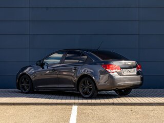 2011 Chevrolet Cruze I, серый, 695000 рублей, вид 4