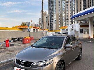 2011 Kia Cerato 6-speed II, серый, 620000 рублей, вид 1