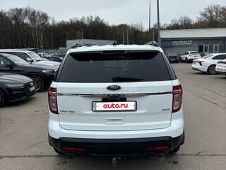 2014 Ford Explorer V, белый, 1650000 рублей, вид 3
