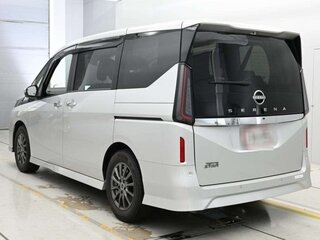 2023 Nissan Serena VI (C28), белый, 2600000 рублей, вид 4