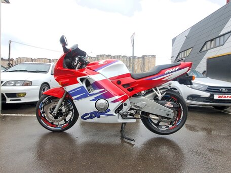 1995 Honda CBR 600F, красный, 270000 рублей, вид 1