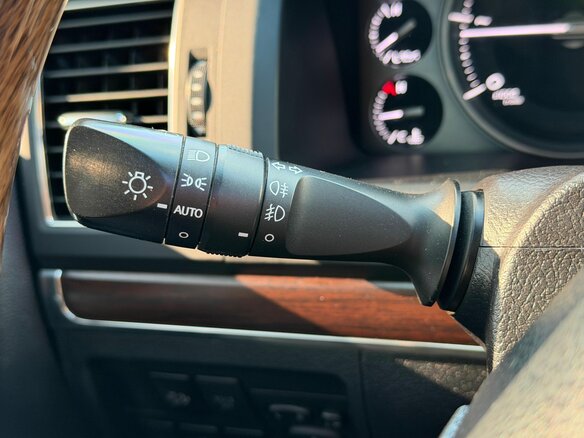 2015 Toyota Land Cruiser 200 Series Рестайлинг 2, чёрный, 4599000 рублей - вид 14