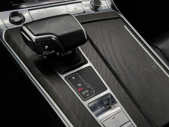 2020 Audi A6 45 TFSI V (C8), белый, 3390000 рублей - вид 15