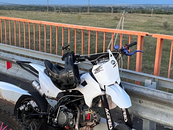 2024 Kayo Evolution YX140EM, белый, 65000 рублей