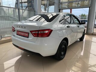 2018 Lada (ВАЗ) Vesta I, белый, 740000 рублей, вид 3