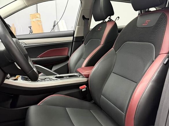 2023 Geely Binyue I Рестайлинг, белый, 1250000 рублей - вид 19