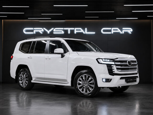 2026 Toyota Land Cruiser 300 Series, белый, 14850000 рублей