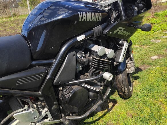 2000 Yamaha FZ6, чёрный, 300000 рублей - вид 4