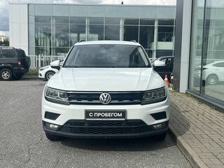 2019 Volkswagen Tiguan II, белый, 1849000 рублей, вид 2