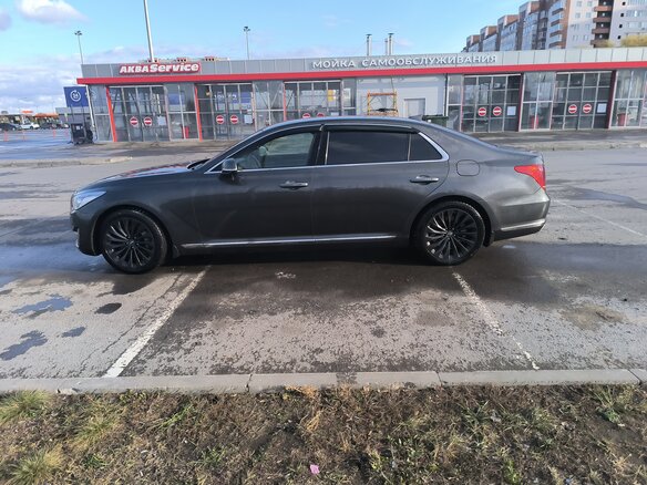 2018 Genesis G90 I, серый, 2370000 рублей - вид 9