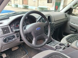 2005 Ford Explorer III, чёрный, 950000 рублей, вид 3