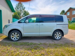 2010 Mitsubishi Delica D:5 I, белый, 2200000 рублей, вид 5
