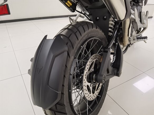 2022 Triumph Tiger 1200, белый - вид 19