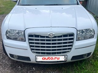 2004 Chrysler 300C I, белый, 715000 рублей, вид 4