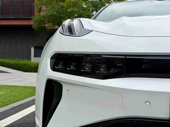 2025 Zeekr 001 103 kWh I Рестайлинг 2, белый - вид 10