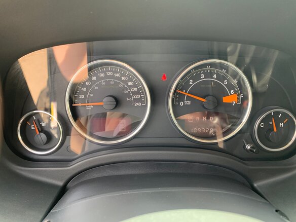 2013 Jeep Compass I Рестайлинг 2, чёрный, 1600000 рублей - вид 8