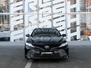 2019 Toyota Camry VIII (XV70), чёрный, 2340000 рублей, вид 3