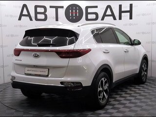 2021 Kia Sportage IV Рестайлинг, белый, 2760000 рублей, вид 3