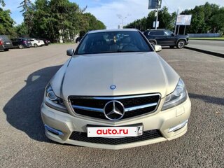 2011 Mercedes-Benz C-Класс 200 III (W204) Рестайлинг, бежевый, 1249000 рублей, вид 3