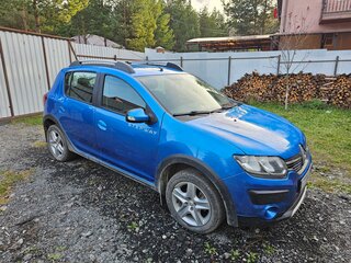 2017 Renault Sandero Stepway II, синий, 800000 рублей, вид 3