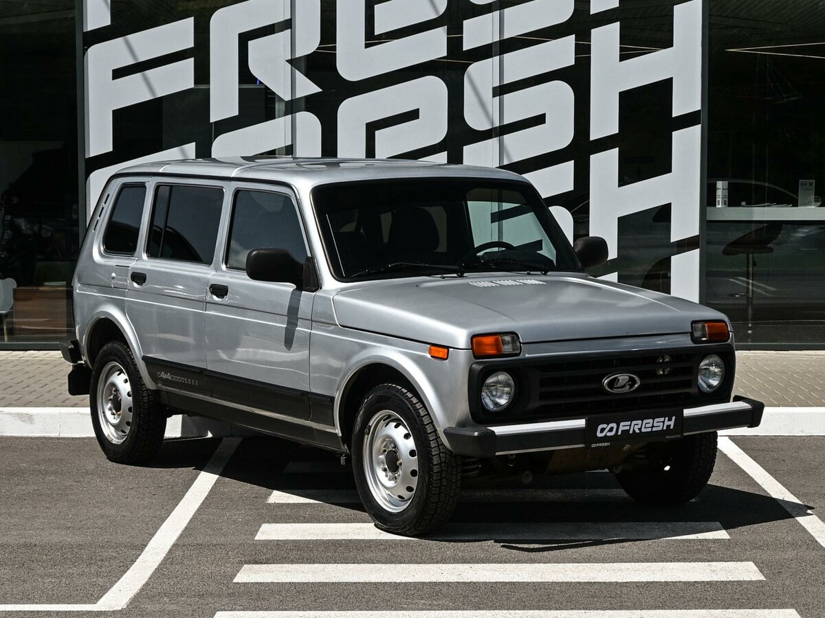 Открыть фотографии: Lada (ВАЗ) 2131 (4x4) I